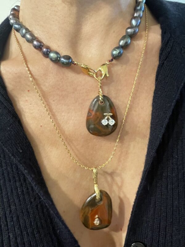 Pendant Agate Brown cherry