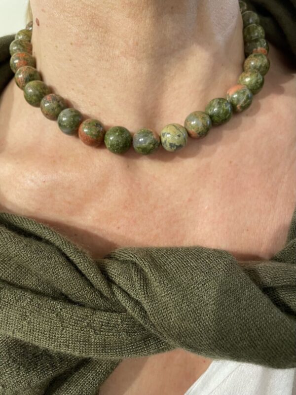 Collier Unakite