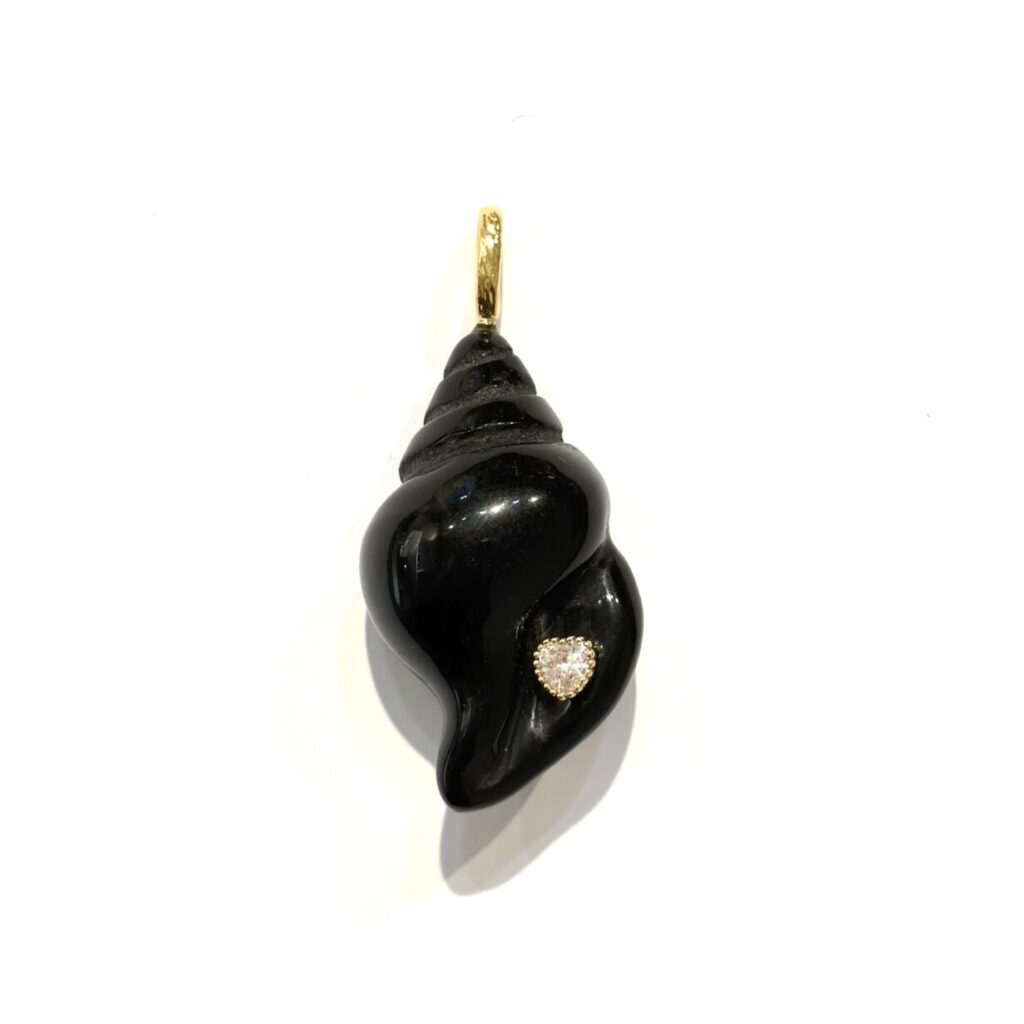 Agosta Pendant