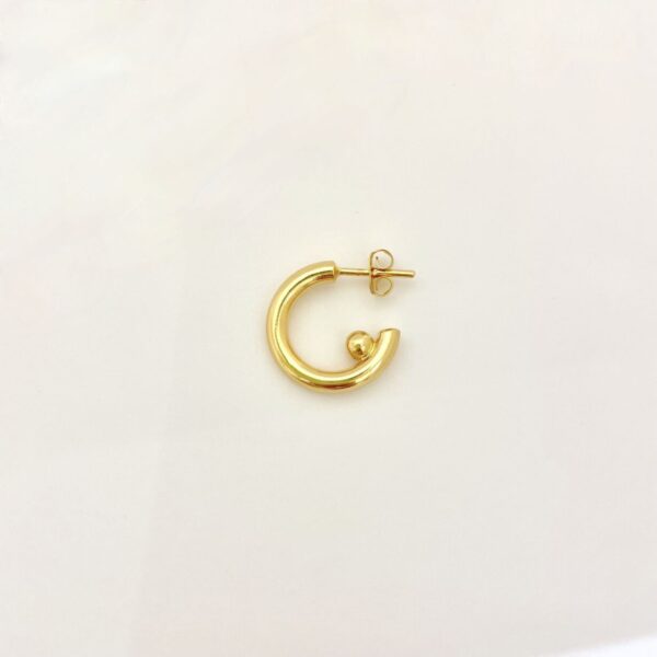 Mono Hoop Earring Anaïs . Pierced ear or Clip