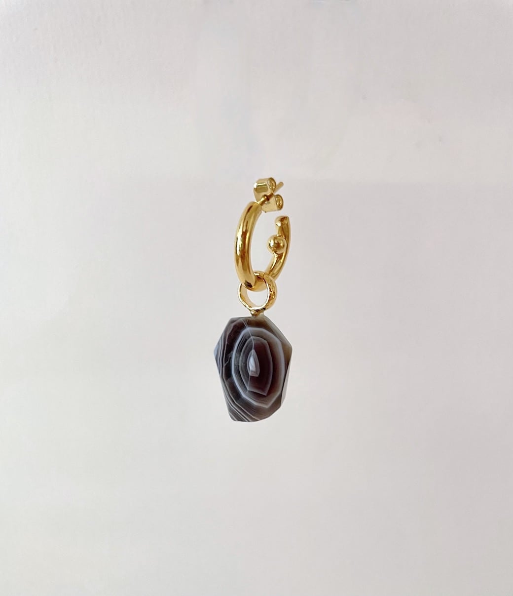 Mono hoop earring Barabara