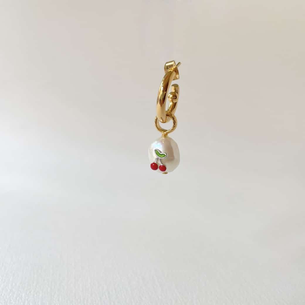 Mono hoop earring with Freshwater Pearl pendant . 3 options