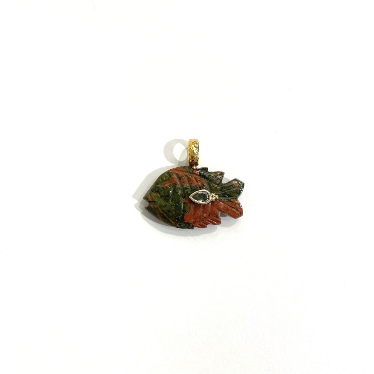 Pendentifs Poissons - Cristal . Citrine . Lapis Lazuli...