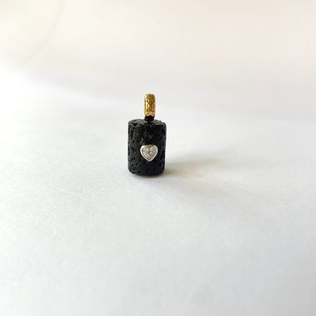Pendentif Mona